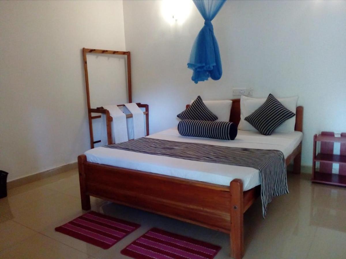 Hotel Samanala סיגירייה מראה חיצוני תמונה