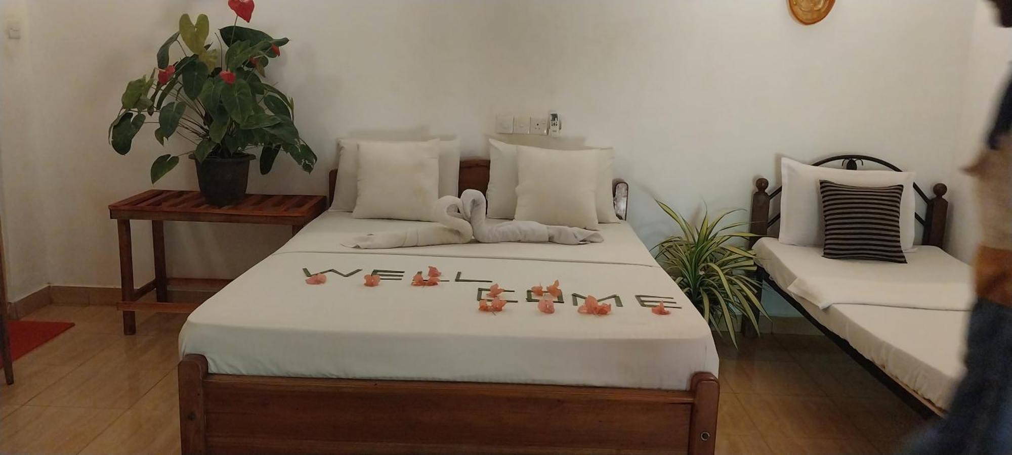 Hotel Samanala סיגירייה מראה חיצוני תמונה