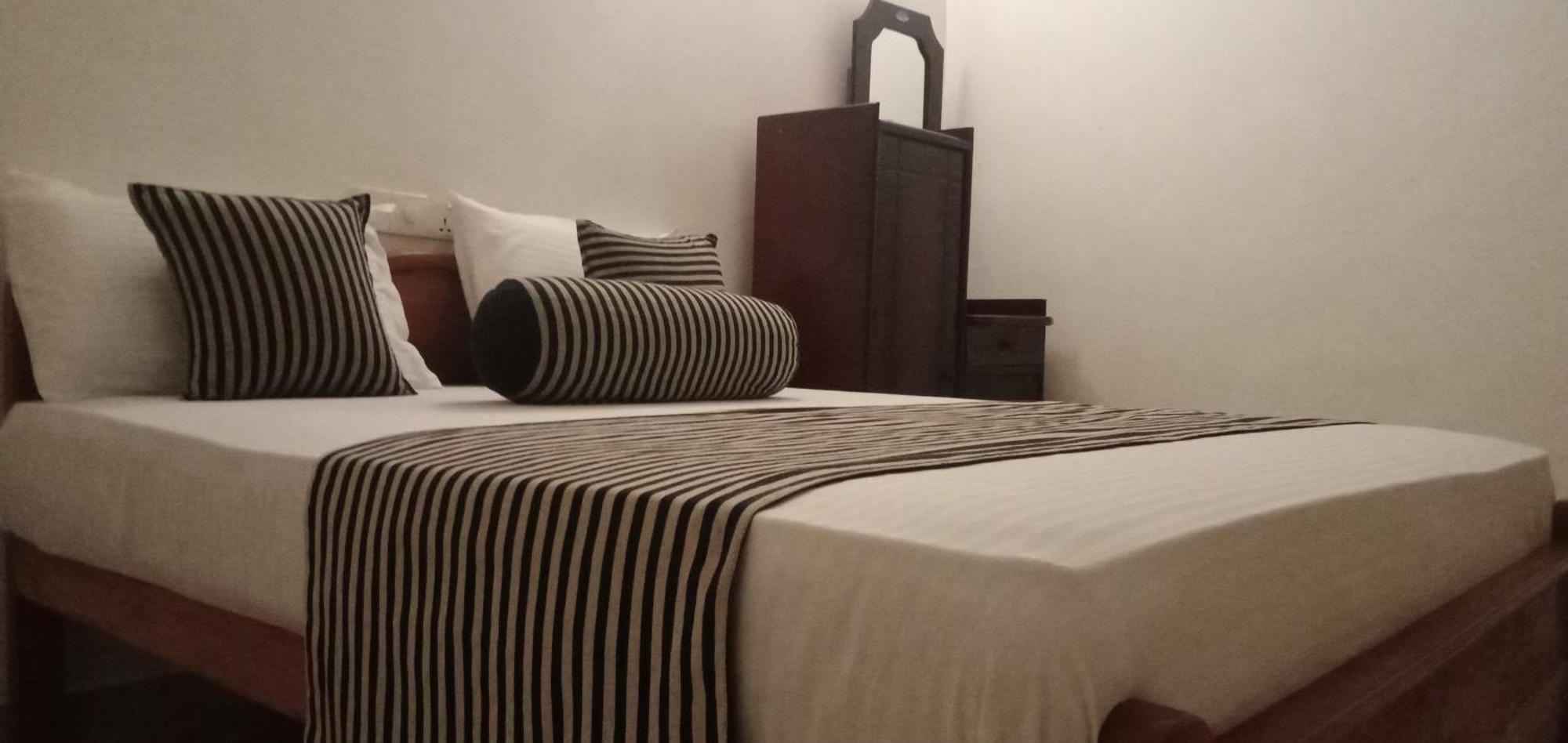Hotel Samanala סיגירייה מראה חיצוני תמונה