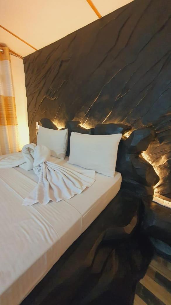 Hotel Samanala סיגירייה מראה חיצוני תמונה